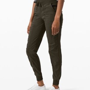 Lululemon studio joggers